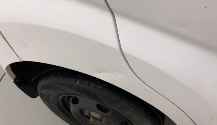 2018 Datsun Redi Go GOLD LIMITED EDITION, Petrol, Manual, 77,562 km, Right quarter panel - Slightly dented