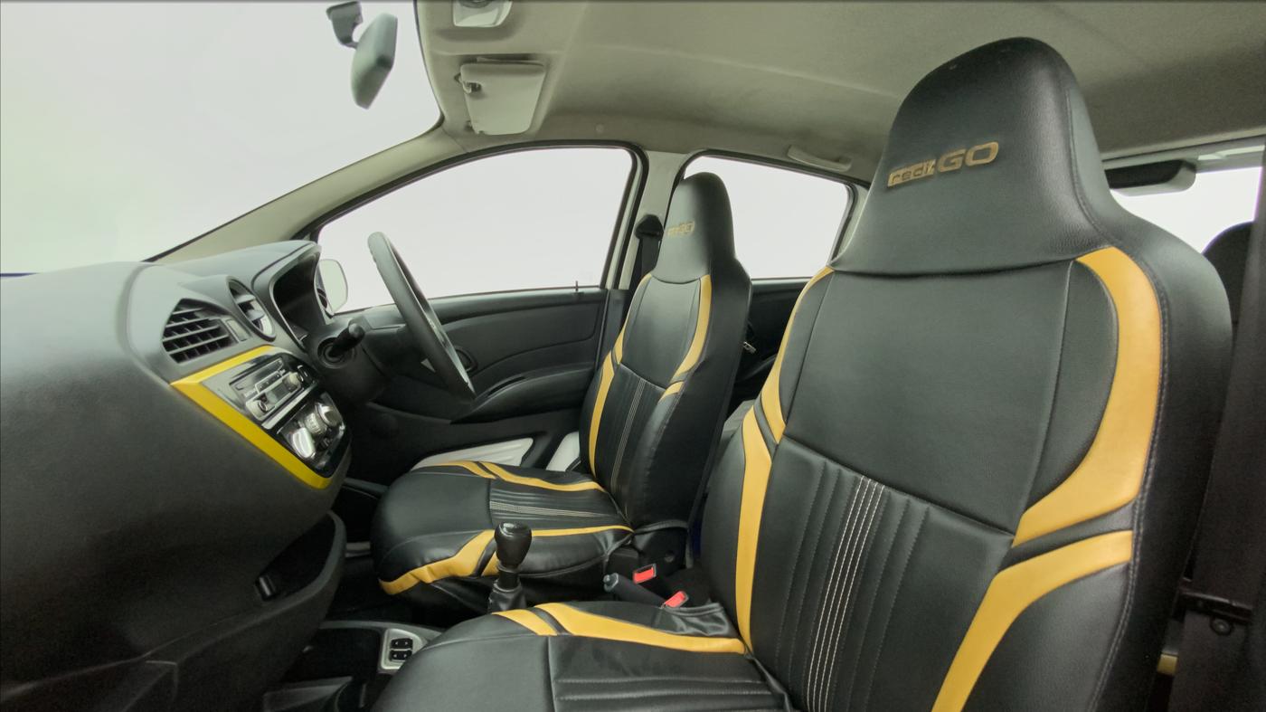 2018 Datsun Redi Go GOLD LIMITED EDITION, Petrol, Manual, 77,562 km, Right Side Front Door Cabin