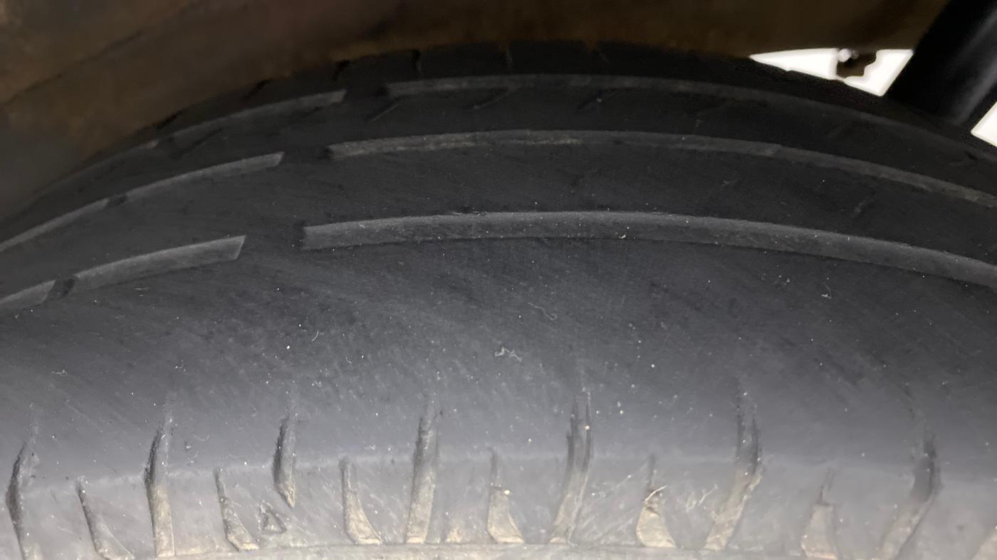 2012 Maruti Wagon R 1.0 VXI, Petrol, Manual, 81,985 km, Left Rear Tyre Tread