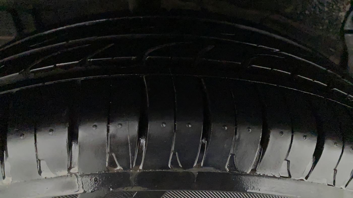 2016 Tata Zest XMS PETROL, Petrol, Manual, 53,578 km, Right Front Tyre Tread