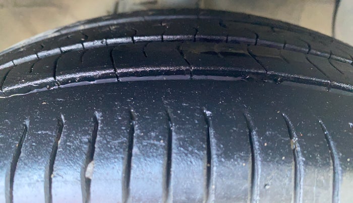 2014 Hyundai Grand i10 ASTA 1.2 KAPPA VTVT, Petrol, Manual, 90,259 km, Right Front Tyre Tread