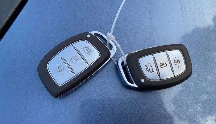 2014 Hyundai Grand i10 ASTA 1.2 KAPPA VTVT, Petrol, Manual, 90,259 km, Key Close Up