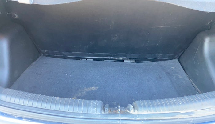 2014 Hyundai Grand i10 ASTA 1.2 KAPPA VTVT, Petrol, Manual, 90,259 km, Boot Inside