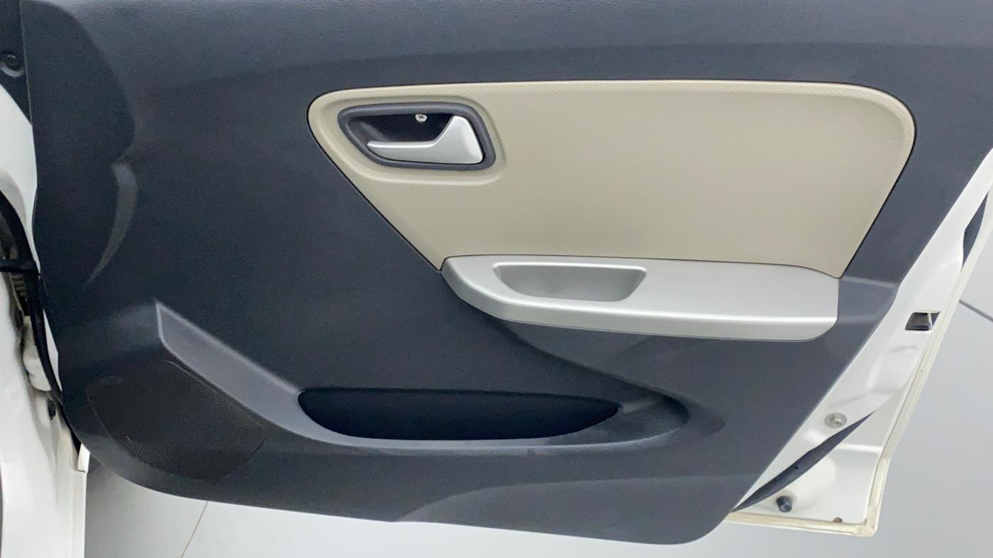 2018 Maruti Alto K10 VXI P, Petrol, Manual, 23,981 km, Driver Side Door Panels Control