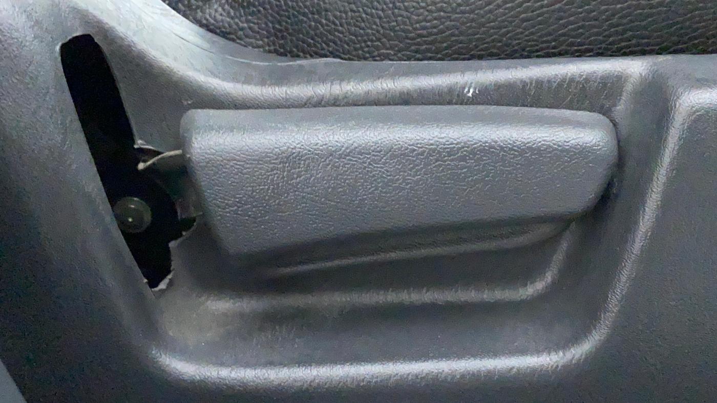 2018 Maruti Alto K10 VXI P, Petrol, Manual, 23,981 km, Driver Side Adjustment Panel