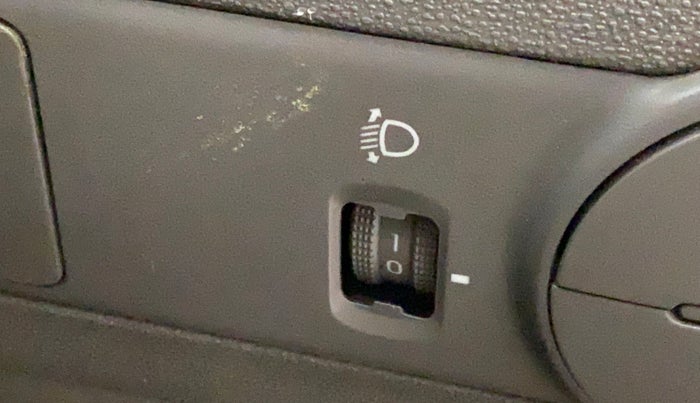 2011 Hyundai i10 MAGNA 1.1, Petrol, Manual, 58,942 km, Dashboard - Headlight height adjustment not working