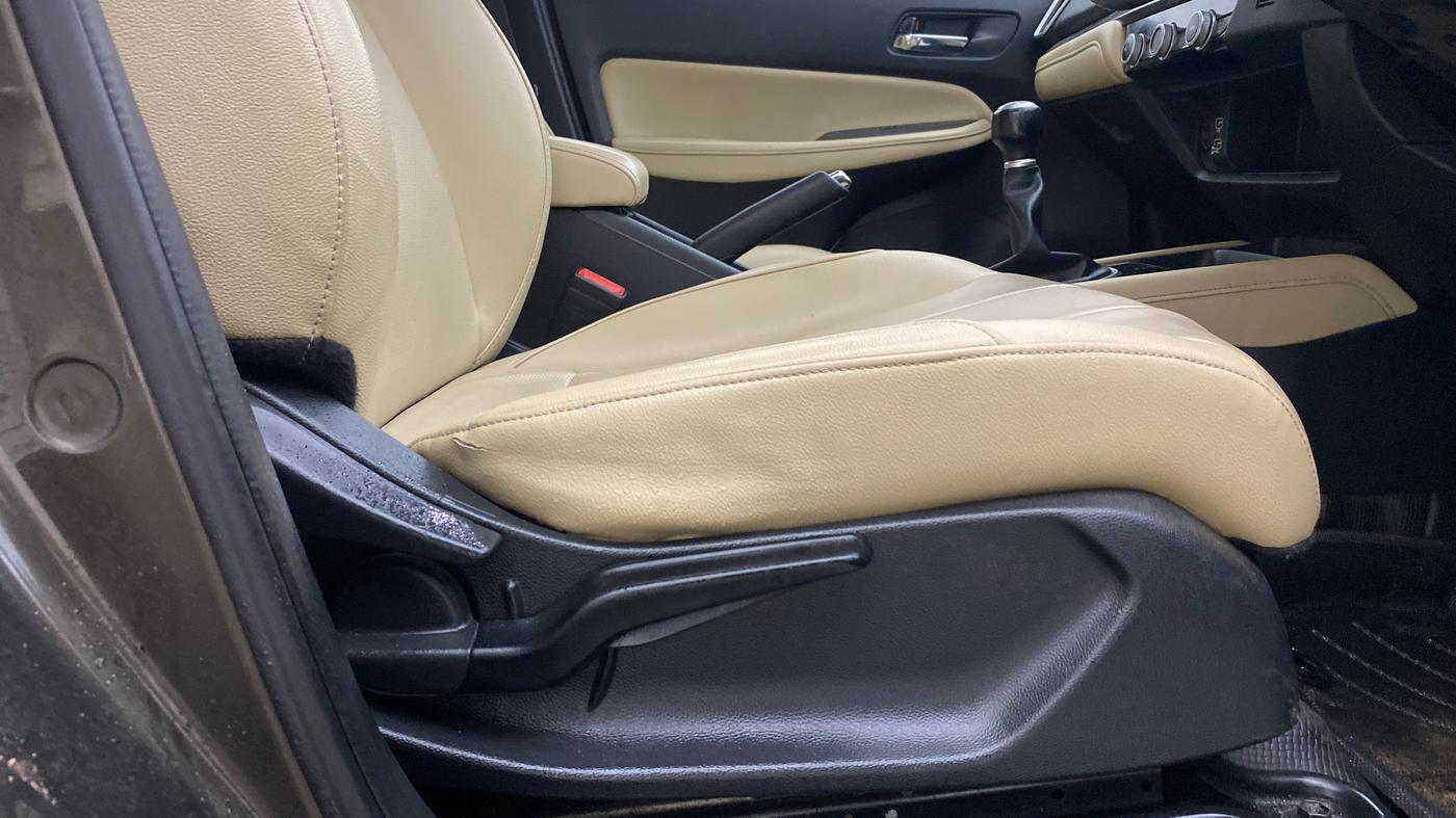 2021 Honda City 1.5L I-VTEC ZX, Petrol, Manual, 92,855 km, Driver Side Adjustment Panel