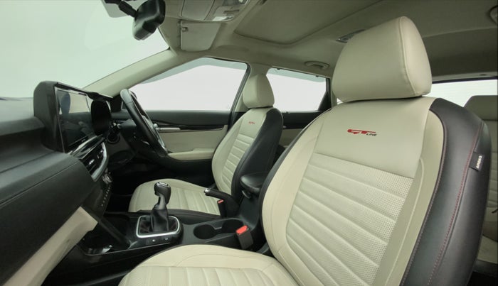 2020 KIA SELTOS GTX PLUS 1.4 PETROL, Petrol, Manual, 61,377 km, Right Side Front Door Cabin