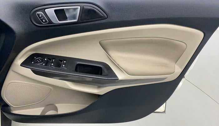 2020 Ford Ecosport 1.5 TITANIUM PLUS TI VCT AT, Petrol, Automatic, 13,653 km, Driver Side Door Panels Control