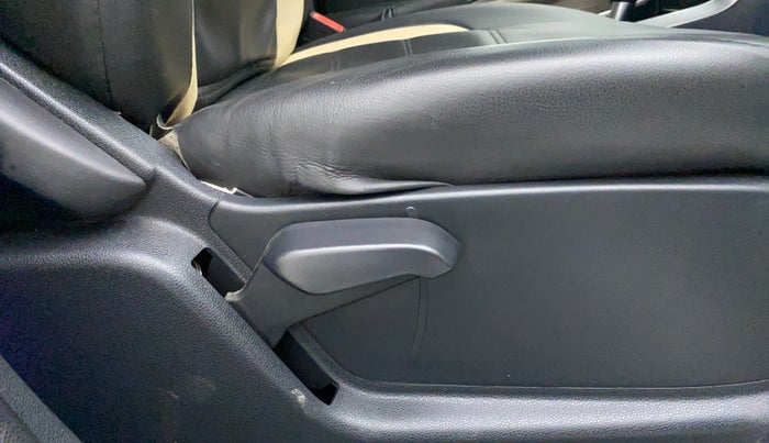 2020 Ford Ecosport 1.5 TITANIUM PLUS TI VCT AT, Petrol, Automatic, 13,653 km, Driver Side Adjustment Panel