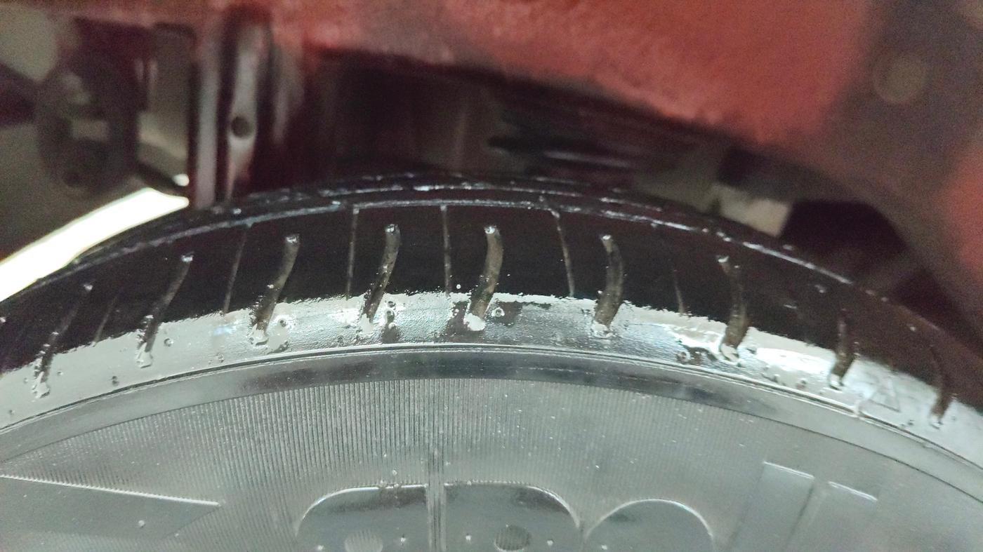 2014 Maruti Alto 800 LXI, Petrol, Manual, 90,299 km, Right Rear Tyre Tread