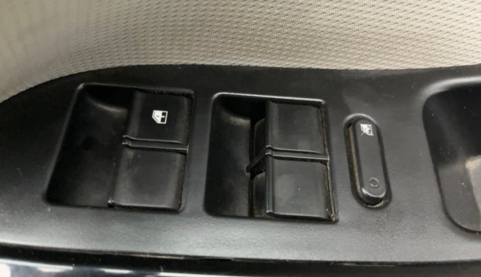 2021 Tata NEXON XZ PLUS PETROL, Petrol, Manual, 30,006 km, Driver Side Door Panels Control