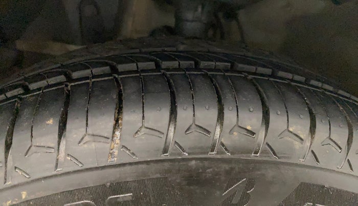 2017 Honda Jazz 1.2L I-VTEC S AT, Petrol, Automatic, 16,885 km, Left Front Tyre Tread