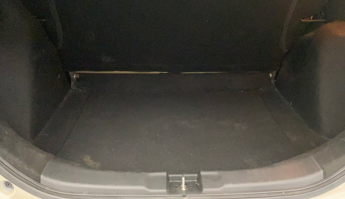 2017 Honda Jazz 1.2L I-VTEC S AT, Petrol, Automatic, 16,885 km, Boot Inside