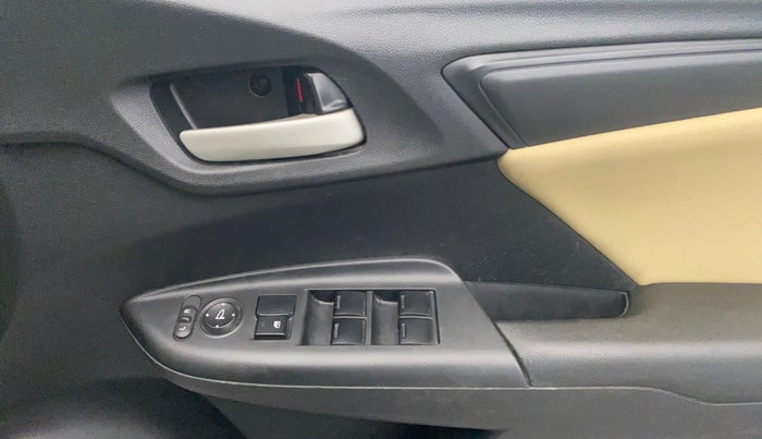 2017 Honda Jazz 1.2L I-VTEC S AT, Petrol, Automatic, 16,885 km, Driver Side Door Panels Control