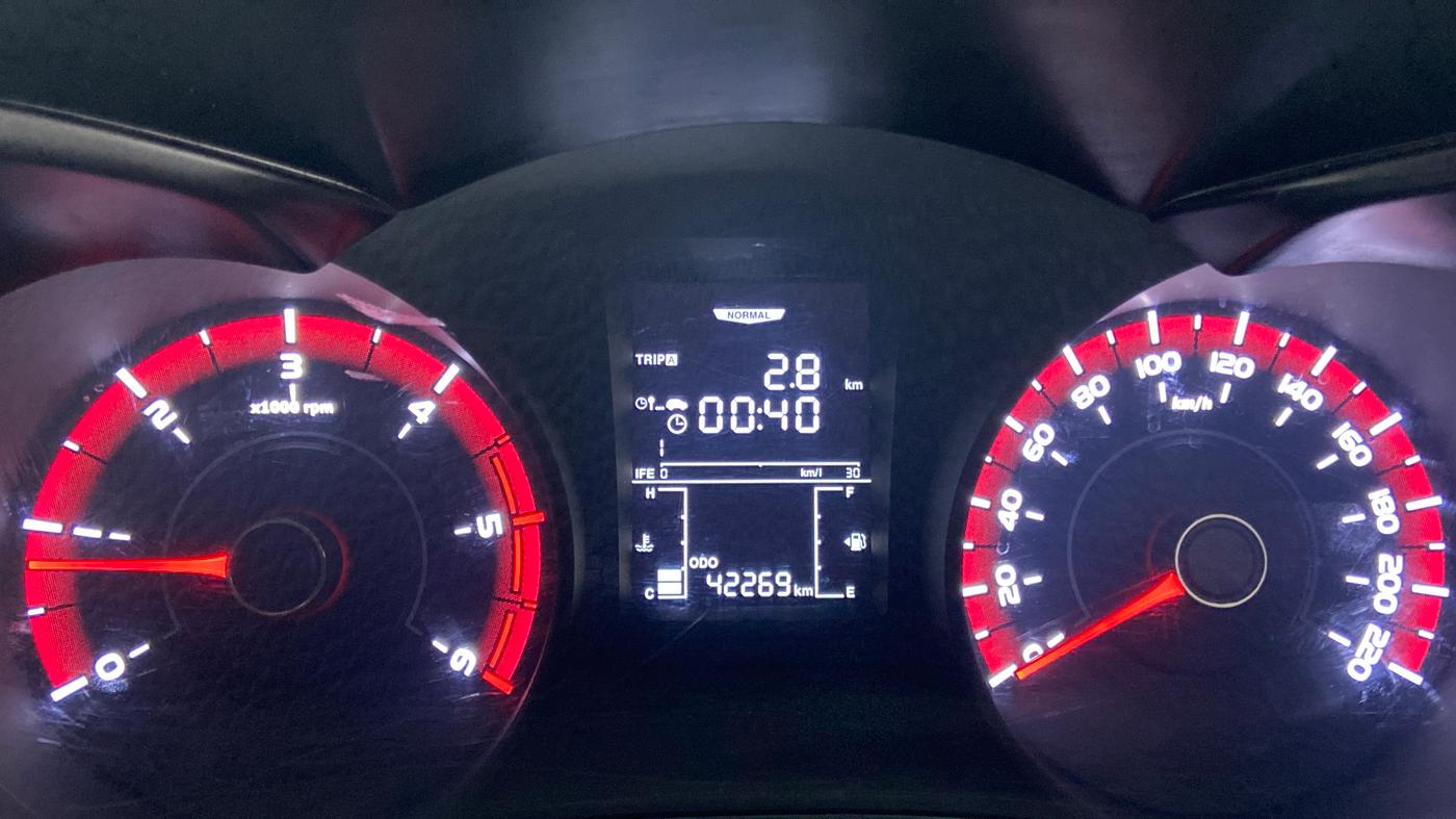 2020 Mahindra XUV300 W4 1.5 DIESEL, Diesel, Manual, 42,268 km, Odometer Image
