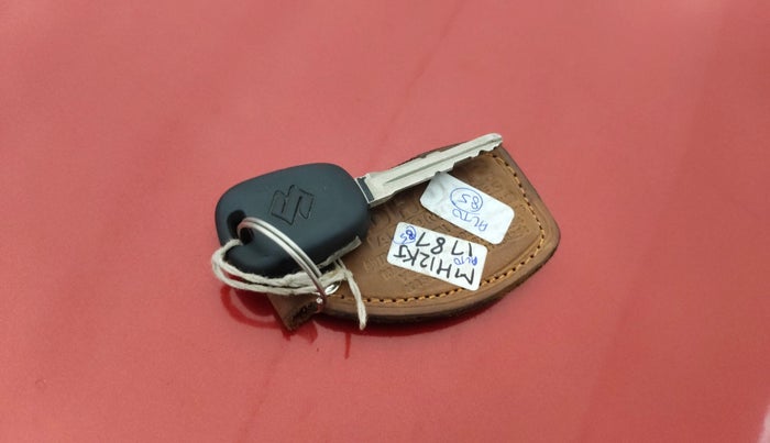 2013 Maruti Alto 800 LXI, Petrol, Manual, 50,143 km, Key Close Up