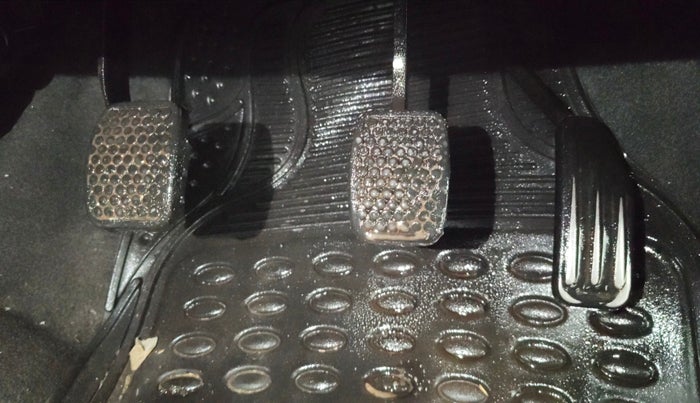 2013 Maruti Alto 800 LXI, Petrol, Manual, 50,143 km, Pedals