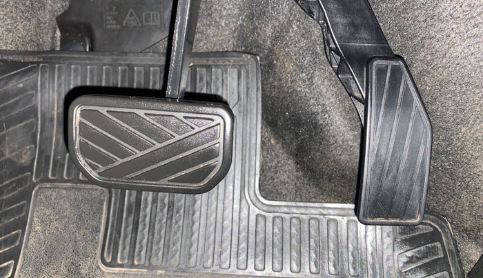 2021 Maruti S PRESSO VXI PLUS AMT, Petrol, Automatic, 15,507 km, Pedals
