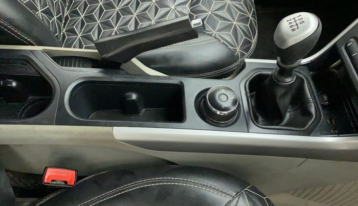 2018 Tata NEXON XM PETROL, CNG, Manual, 65,875 km, Gear Lever