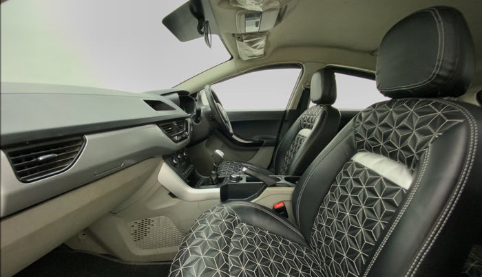 2018 Tata NEXON XM PETROL, CNG, Manual, 65,875 km, Right Side Front Door Cabin
