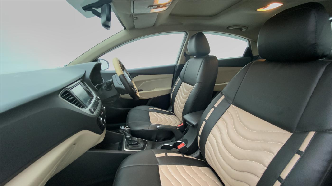 2018 Hyundai Verna 1.6 CRDI SX + AT, Diesel, Automatic, 57,812 km, Right Side Front Door Cabin View