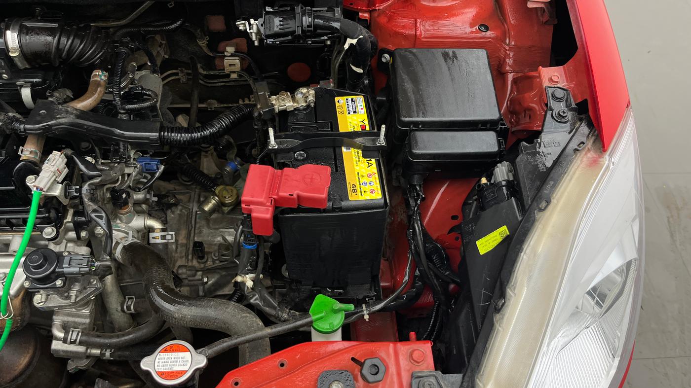 2022 Maruti Swift VXI, Petrol, Manual, 39,710 km, Engine View - Left