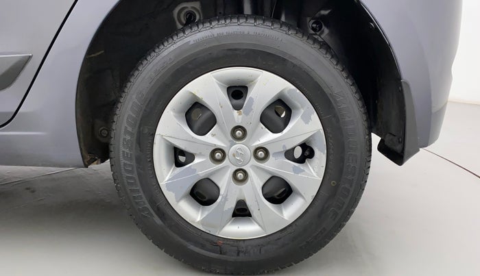 2016 Hyundai Elite i20 SPORTZ 1.2, Petrol, Manual, 52,015 km, Left Rear Wheel