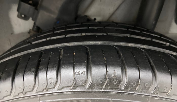 2023 Hyundai VENUE SX (O) 1.0 TURBO DCT, Petrol, Automatic, 11,611 km, Left Rear Tyre Tread