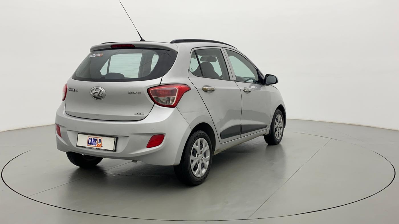 2016 Hyundai Grand i10 SPORTZ 1.2 KAPPA VTVT, Petrol, Manual, 41,046 km, Right Back Diagonal
