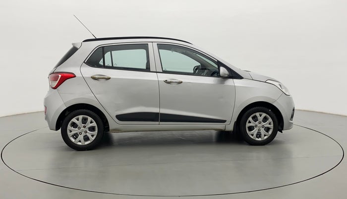 2016 Hyundai Grand i10 SPORTZ 1.2 KAPPA VTVT, Petrol, Manual, 41,046 km, Right Side View
