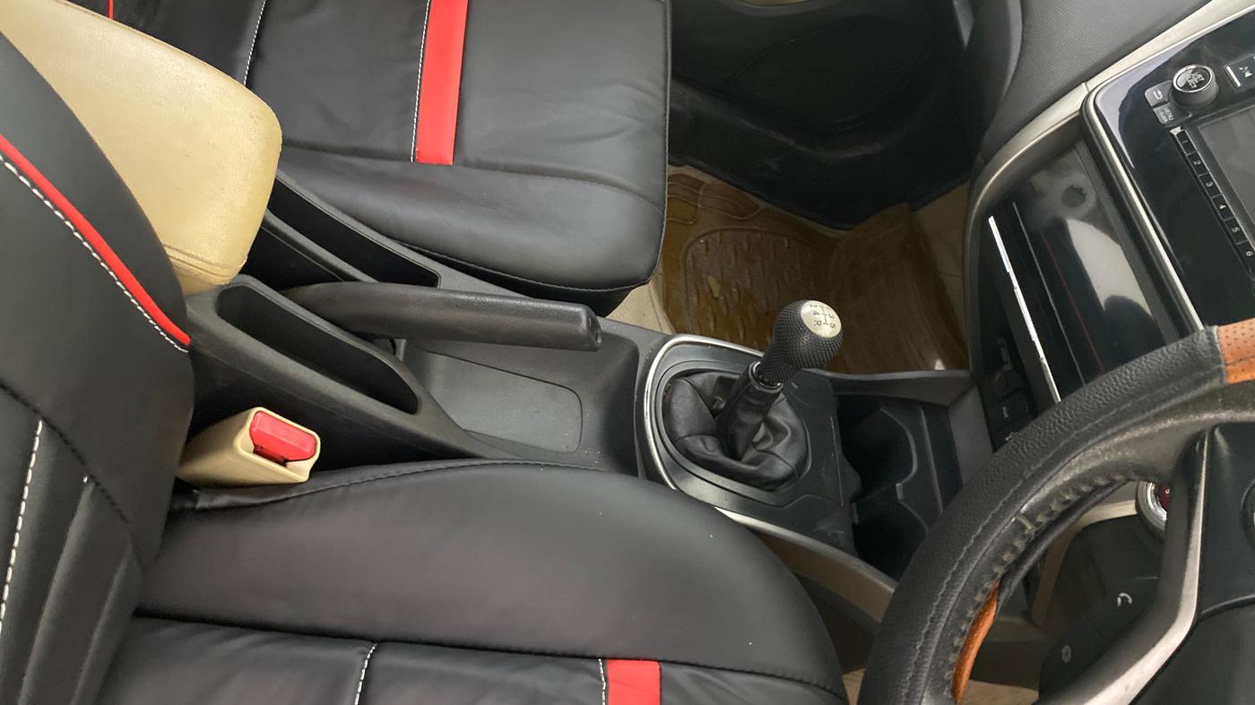 2015 Honda City 1.5L I-DTEC VX, Diesel, Manual, 93,978 km, Gear Lever