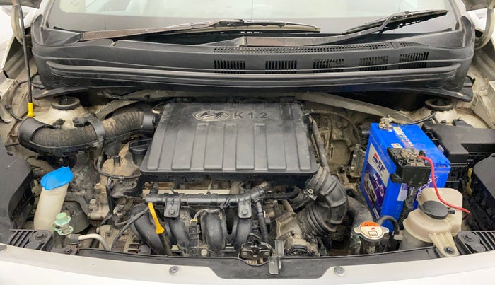 2014 Hyundai Xcent S (O) 1.2, Petrol, Manual, 1,18,579 km, Engine View