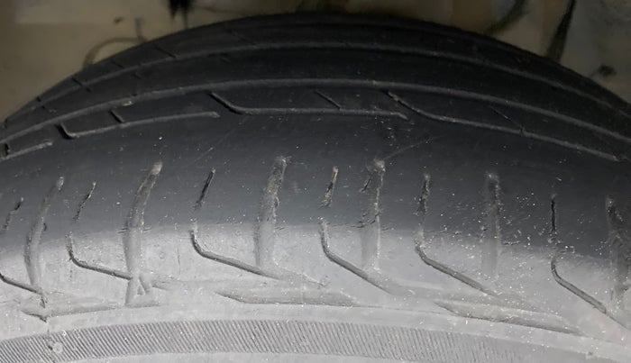 2020 Tata NEXON XZ+ OPT PETROL, Petrol, Manual, 30,393 km, Left Front Tyre Tread