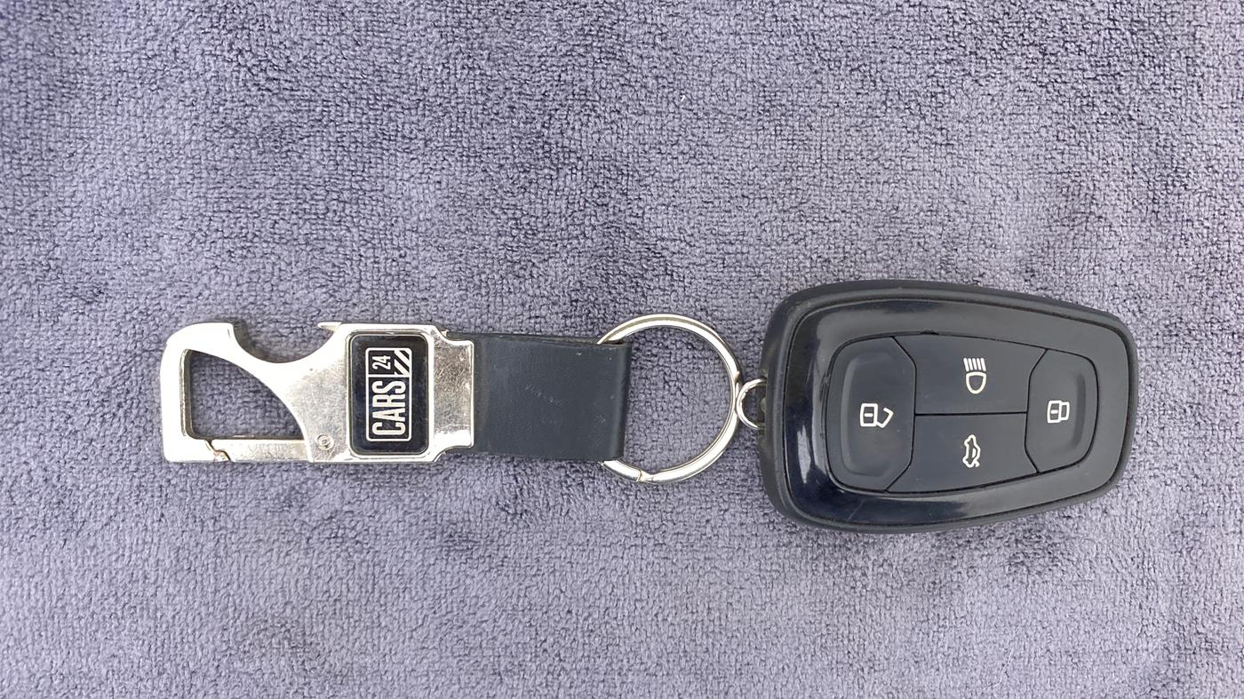 2020 Tata NEXON XZ+ OPT PETROL, Petrol, Manual, 30,393 km, Key Close Up