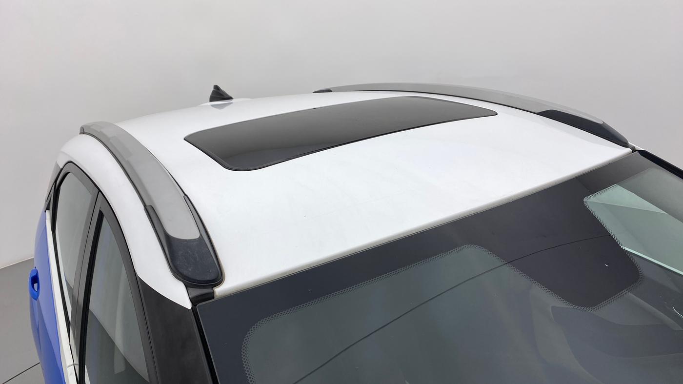 2020 Tata NEXON XZ+ OPT PETROL, Petrol, Manual, 30,393 km, Roof