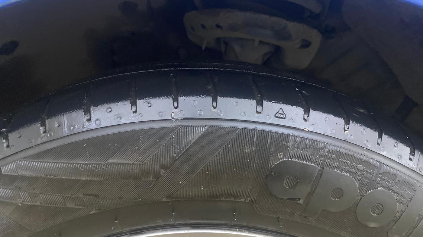 2018 Hyundai New Elantra 2.0 SX(O) AT PETROL, Petrol, Automatic, 64,464 km, Left Front Tyre Tread