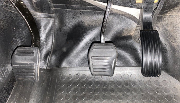 2022 Mahindra BOLERO NEO N 10 (O), Diesel, Manual, 73,297 km, Pedals