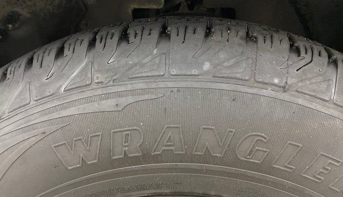 2022 Mahindra BOLERO NEO N 10 (O), Diesel, Manual, 73,297 km, Left Front Tyre Tread