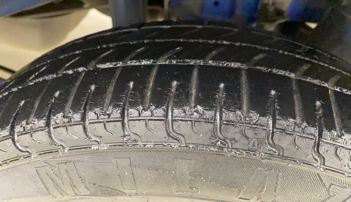 2014 Hyundai Eon D-LITE+, Petrol, Manual, 1,31,667 km, Left Rear Tyre Tread
