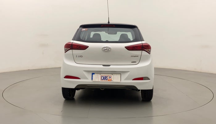 2015 Hyundai Elite i20 MAGNA 1.4 CRDI, Diesel, Manual, 1,23,537 km, Back/Rear