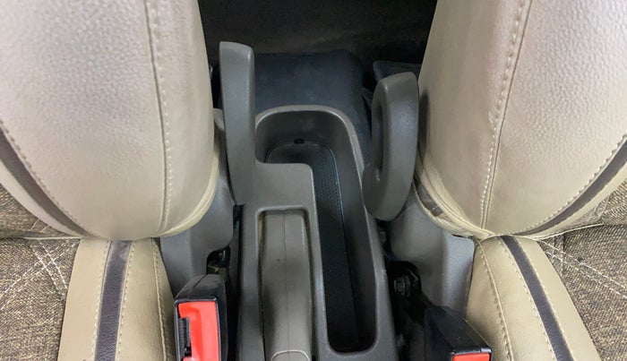 2013 Hyundai i10 MAGNA 1.1, Petrol, Manual, 1,04,127 km, Driver Side Adjustment Panel