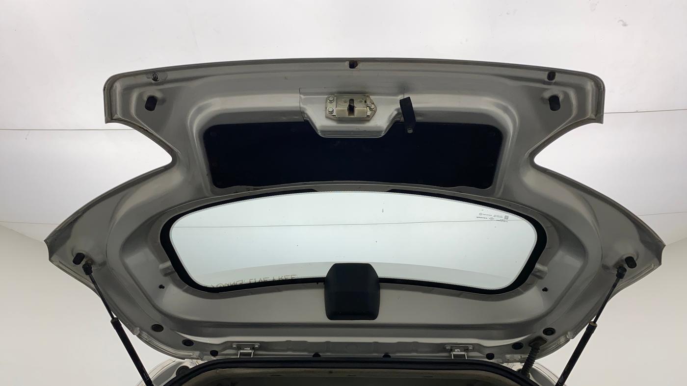2018 Mahindra KUV 100 NXT K2 P 6 STR, CNG, Manual, 79,461 km, Boot Door Open