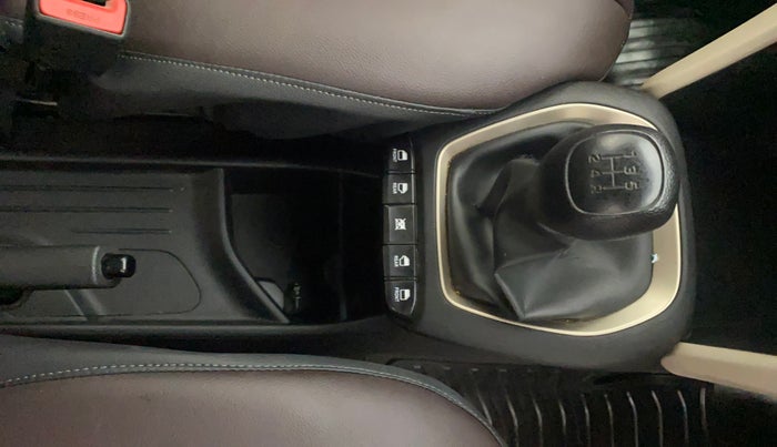 2019 Hyundai NEW SANTRO SPORTZ CNG, CNG, Manual, 97,340 km, Gear Lever