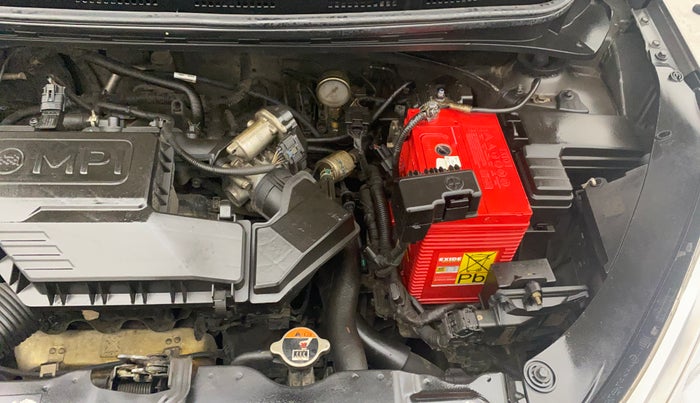 2019 Hyundai NEW SANTRO SPORTZ CNG, CNG, Manual, 97,340 km, Engine View - Left