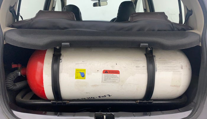 2019 Hyundai NEW SANTRO SPORTZ CNG, CNG, Manual, 97,340 km, Boot Inside