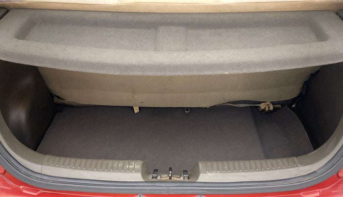 2012 Hyundai i10 SPORTZ 1.2 AT, Petrol, Automatic, 71,602 km, Boot Inside
