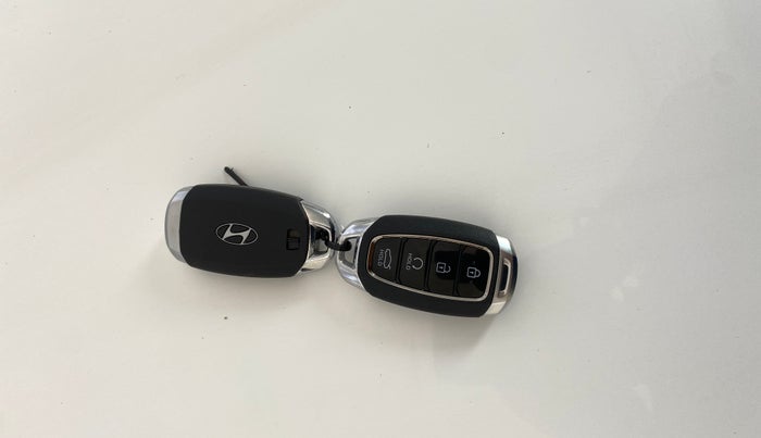 2023 Hyundai Verna SX 1.5 l MPI, Petrol, Manual, 15,313 km, Key Close Up