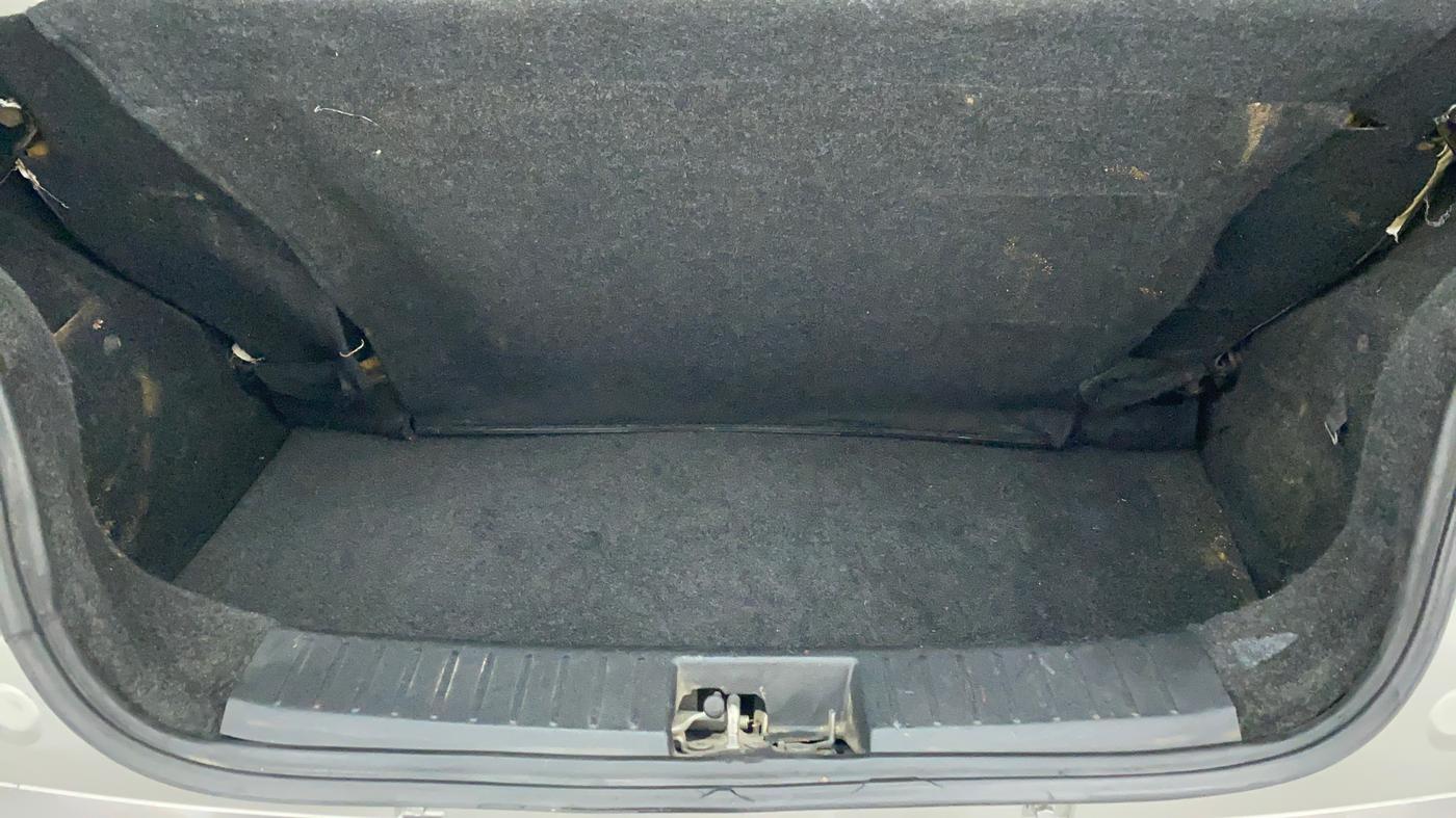 2016 Mahindra Kuv100 K2+ D 6 STR, Diesel, Manual, 68,391 km, Boot Inside View