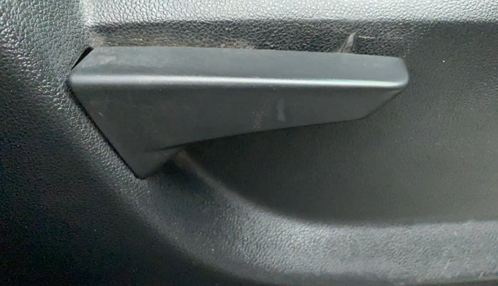 2016 Mahindra Kuv100 K2+ D 6 STR, Diesel, Manual, 68,391 km, Driver Side Adjustment Panel